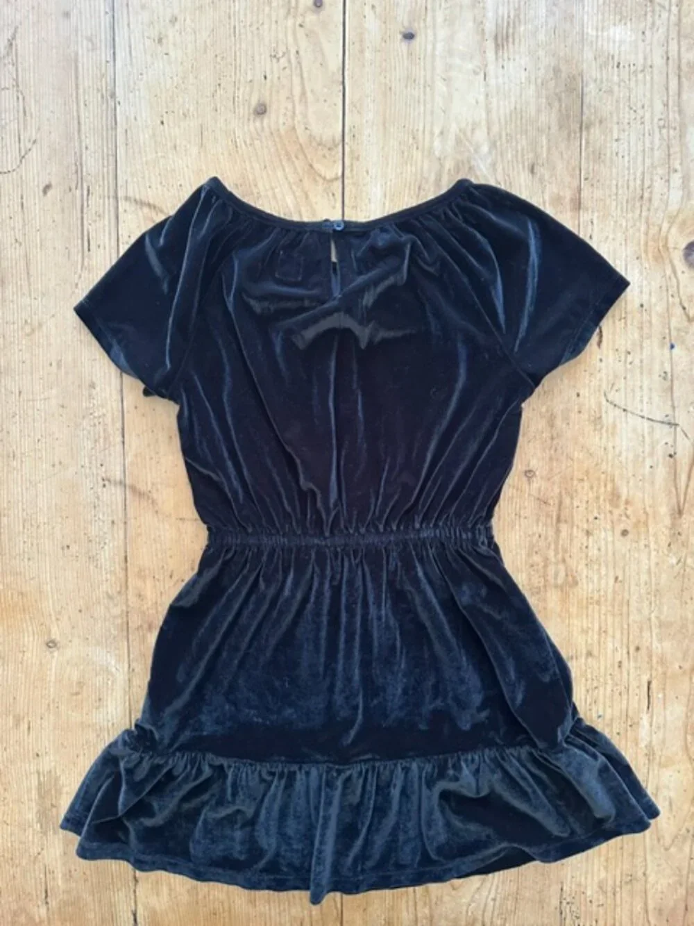 Gap Black Velvet Short Sleeve Girls Dress Size S (6-7)